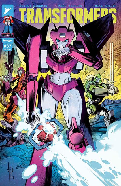 TRANSFORMERS #37 CVR A JASON HOWARD (PRE-ORDER: 10/14/2026)