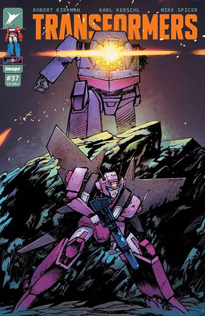 TRANSFORMERS #37 CVR B DANIEL WARREN JOHNSON & MIKE SPICER VAR (PRE-ORDER: 10/14/2026)