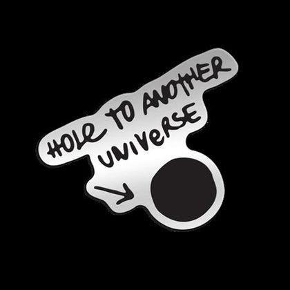 LIFE IS STRANGE ANOTHER UNIVERSE ENAMEL PIN BADGE (PRE-ORDER: 12/16/2026)