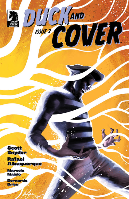 Duck And Cover #2 (CVR A) (Rafael Albuquerque) 76156801264400211 (PRE-ORDER: 10/09/2024)